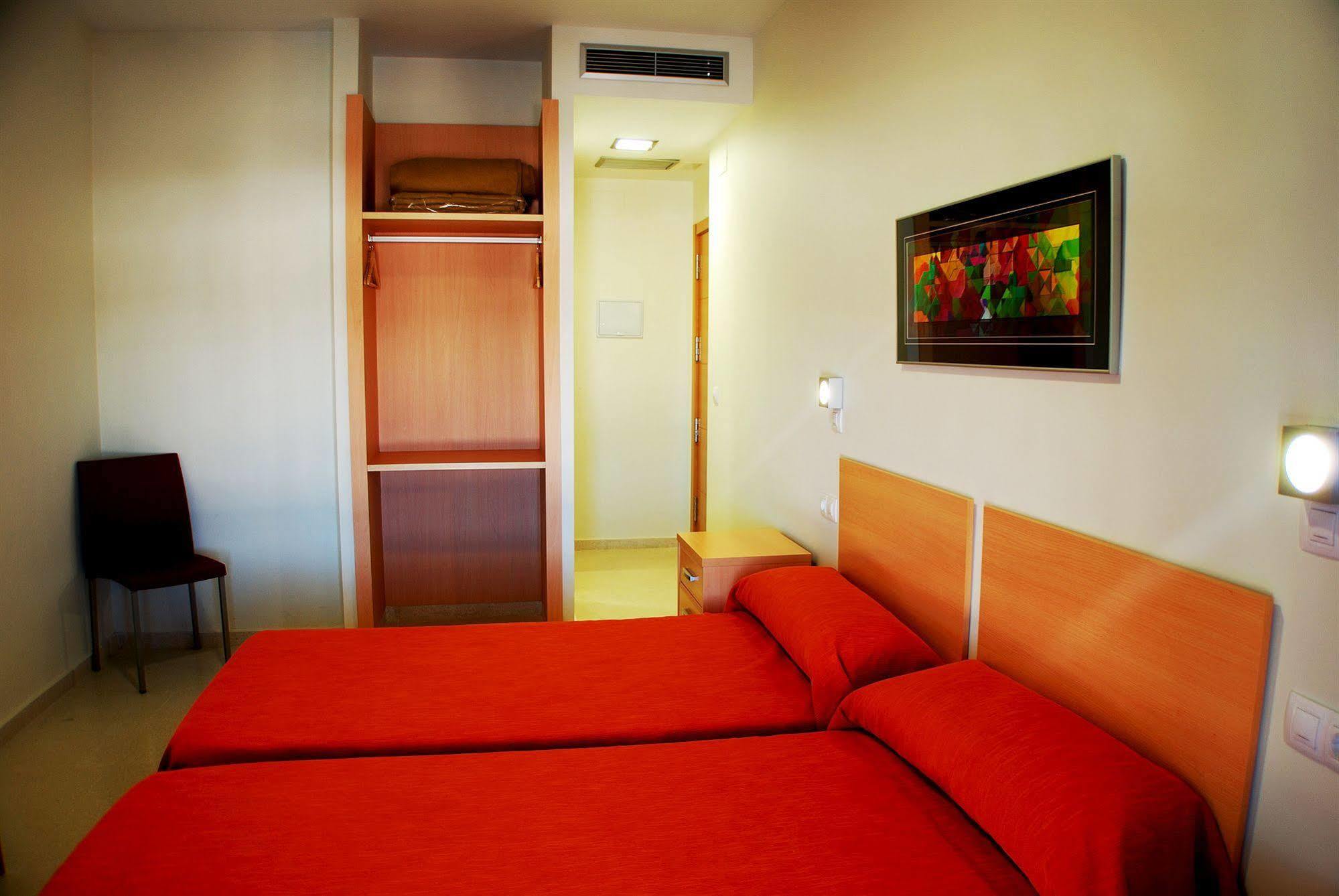 Hostal Inturjoven *